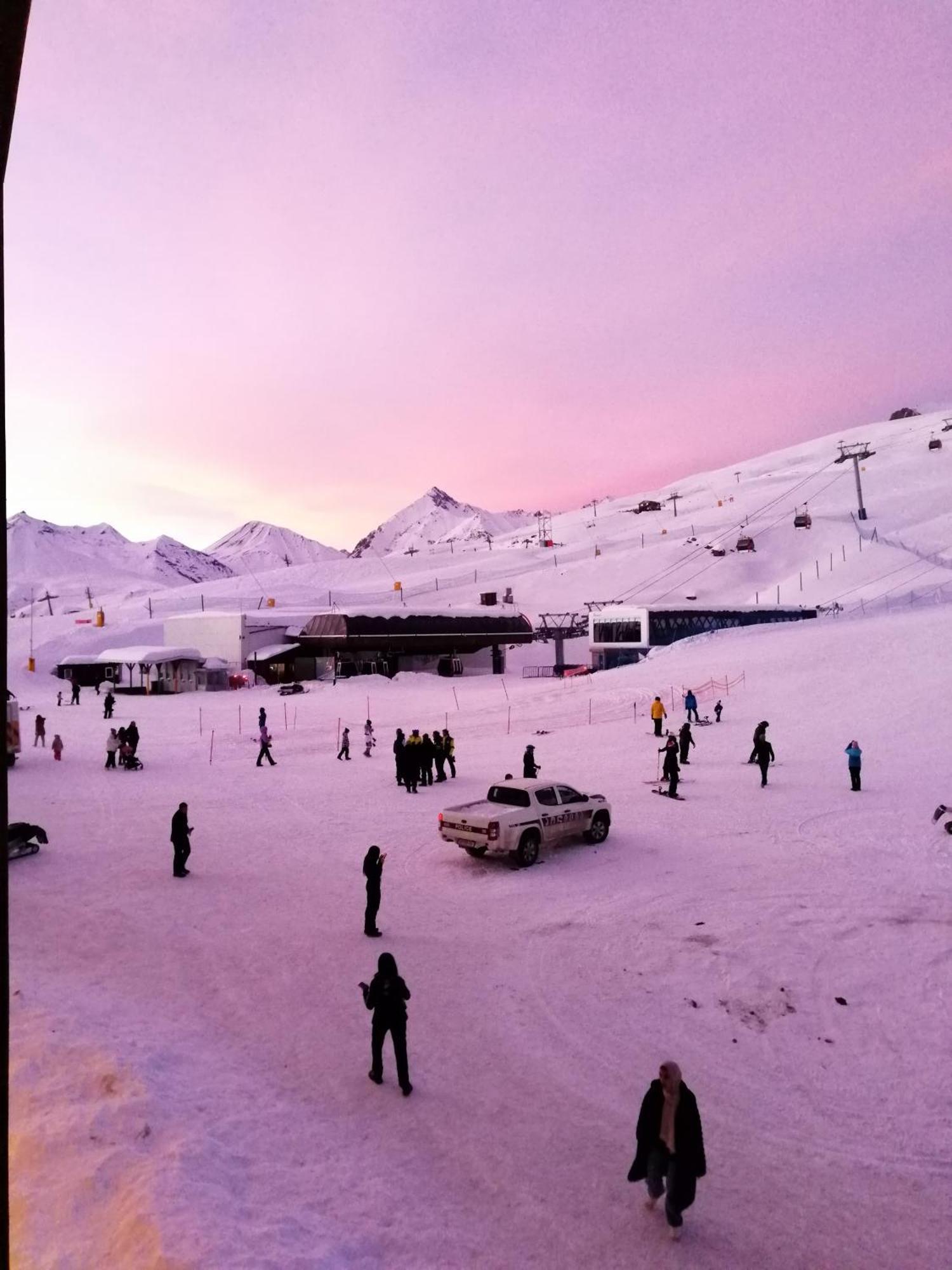 New Gudauri Apartment Near The Ski Lift エクステリア 写真